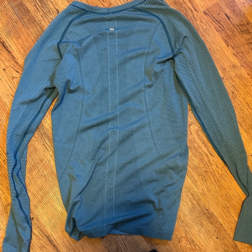 lululemon athletica Blue Long Sleeve Top